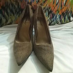 Carrini Brown woman's size 7.5